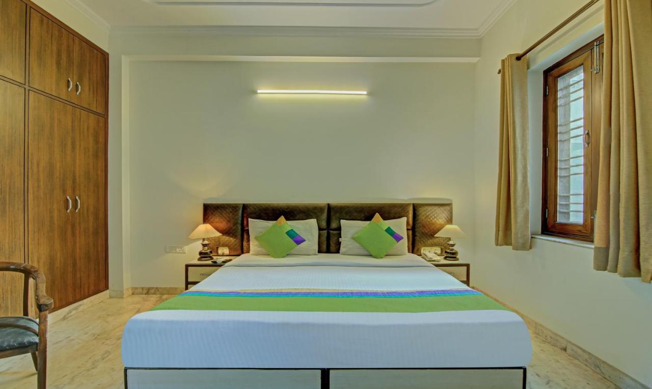 Itsy Hotels Swastika Inn Sector 26 Noida Exterior photo