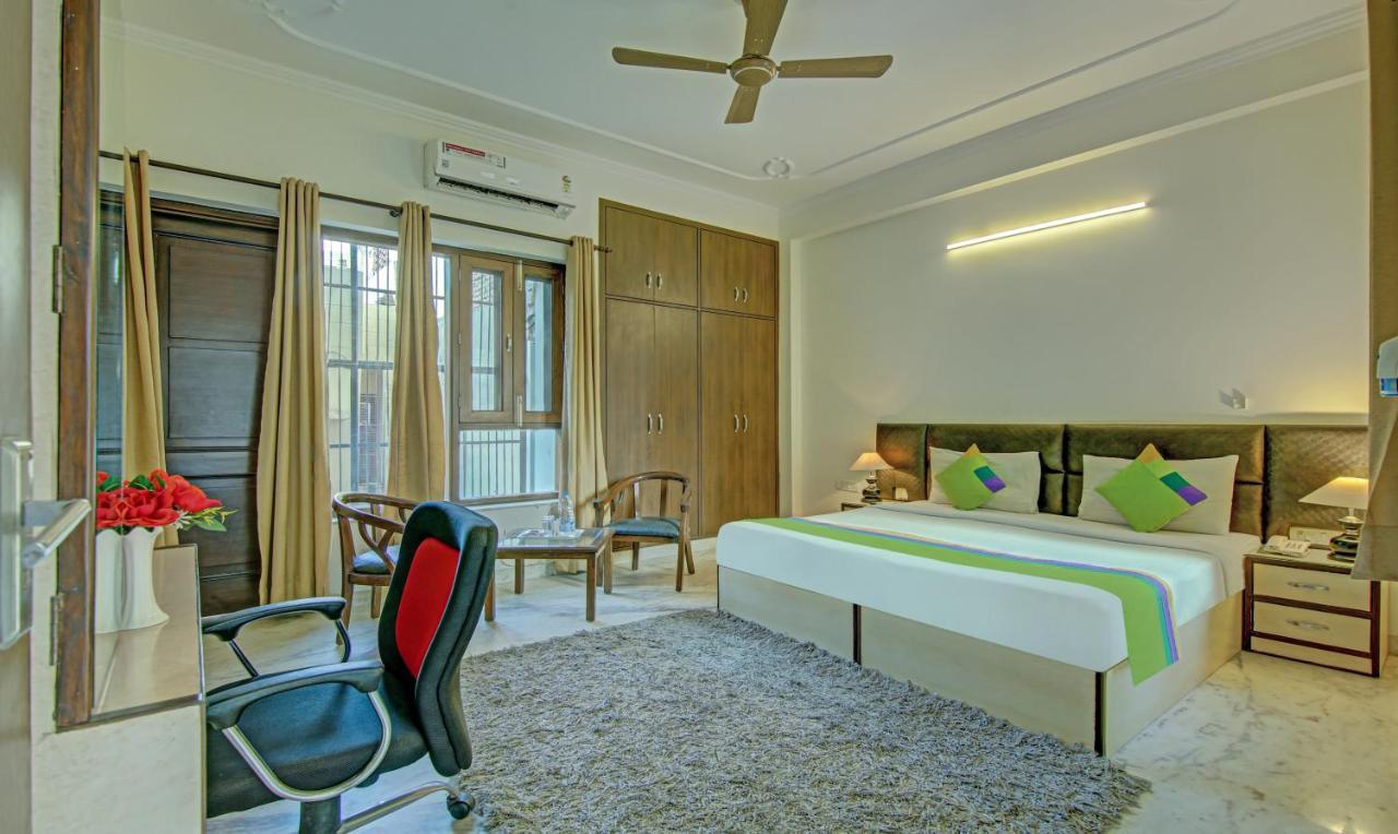 Itsy Hotels Swastika Inn Sector 26 Noida Exterior photo